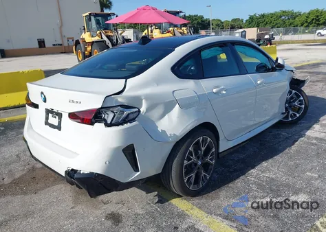 2025 BMW 228Xi из США, поврежденный, VIN WBA23GG0XS7S58564